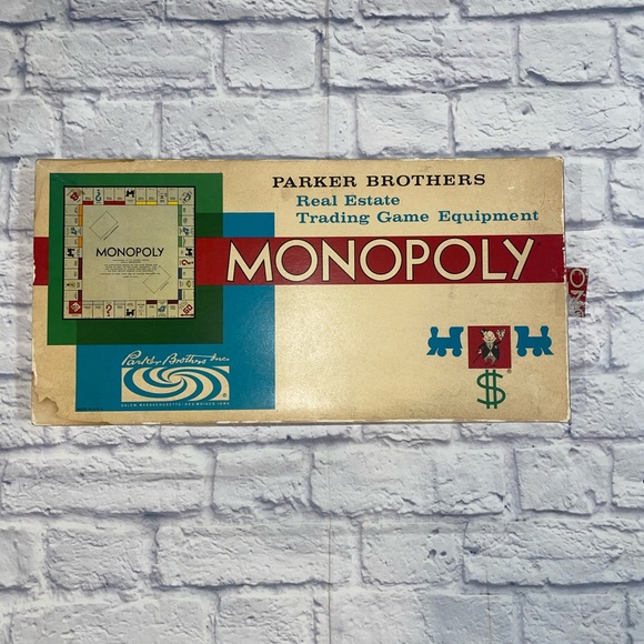 Monopoly Other - Vintage Monopoly Board game